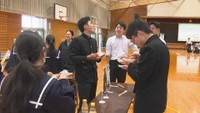 オリーブ豚とオリーブ夢豚の違いは？　中学校で香川県産食材の魅力知る「出前講座」