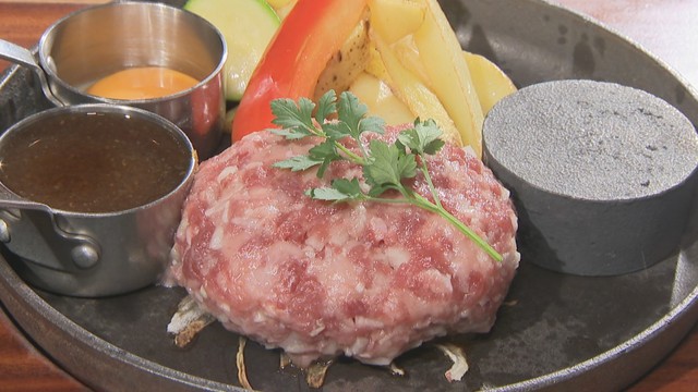しっとりジューシーな“生”ハンバーグ！とろとろ卵と生ハムの豪華なピザも　岡山【ほっとマルシェ】