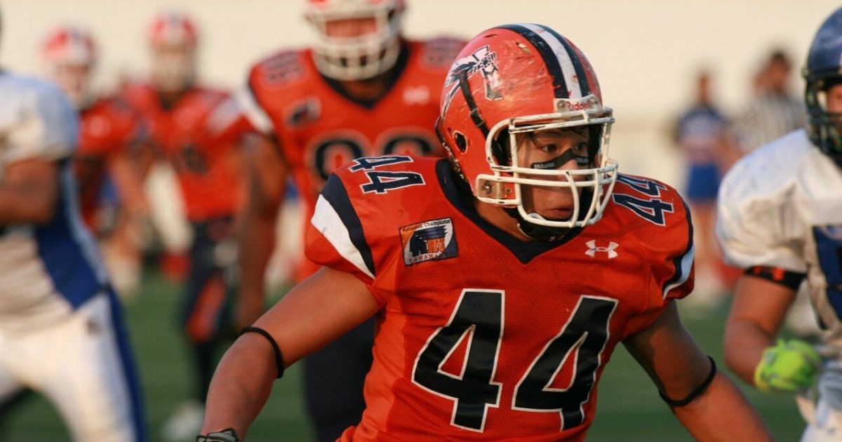 大学アメフト テーマは「俺は俺」 10年ぶりにアメフト選手に復帰して「自分改革」します 4years