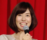 山崎夕貴アナウンサー