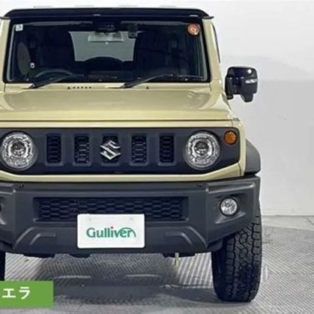 左：ジムニーノマド　右：ジムニーシエラ（提供：norico by ガリバー）