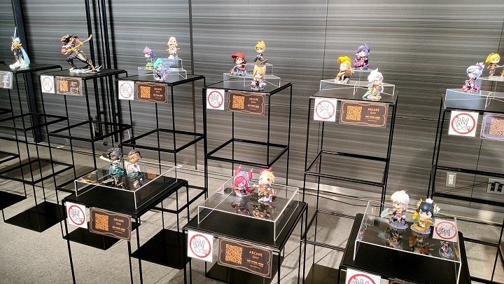 Lolのアニメシリーズ Arcane の配信開始 緻密な世界観に声優陣も驚く 大画面で見てほしい Gameクロス Lolのアニメシリーズ Arcane の配信開始 緻密な世界観に声優陣も驚く 大画面で見てほしい Gameクロス