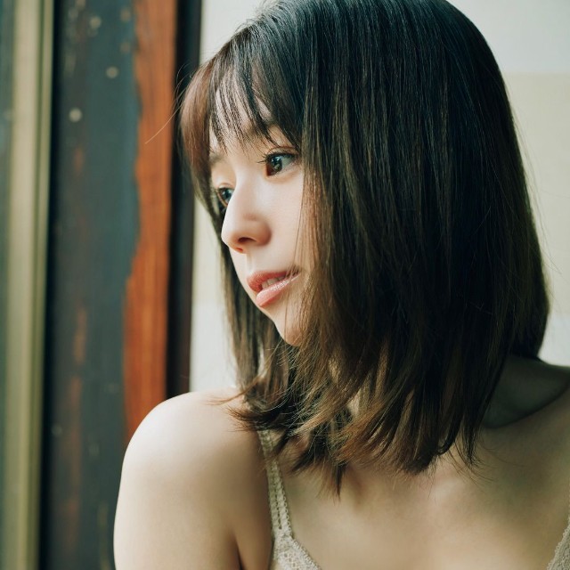 「FLASH」（26年6月23日発売号）に登場した小池里奈ⓒ光文社／週刊FLASH（写真・三瓶康友）