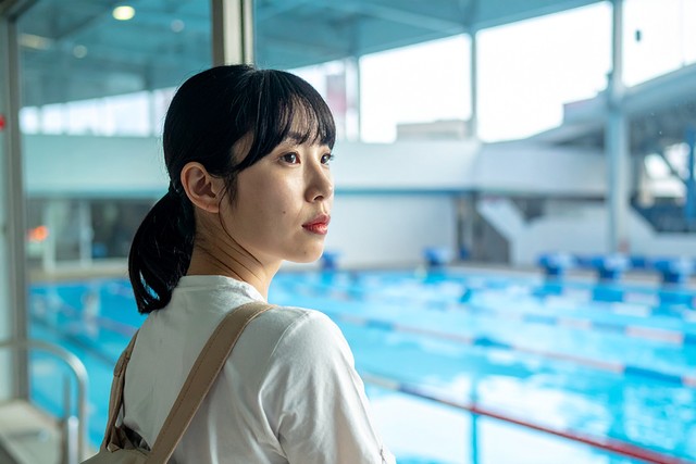 子どもの水泳教室……ずっと見学していると暇だと思われる？　実は「見ている」のが大事なんです　※この画像はAdobe Fireflyで作成したイメージです