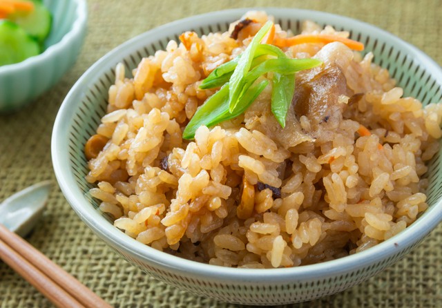 味の決め手は「青じそドレッシング」※画像はイメージです（kikisora/stock.adobe.com）