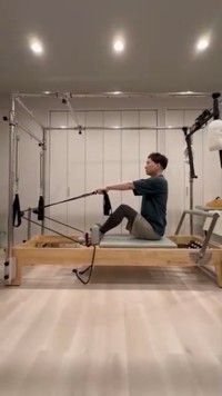 ピラティスに励むMatsさん