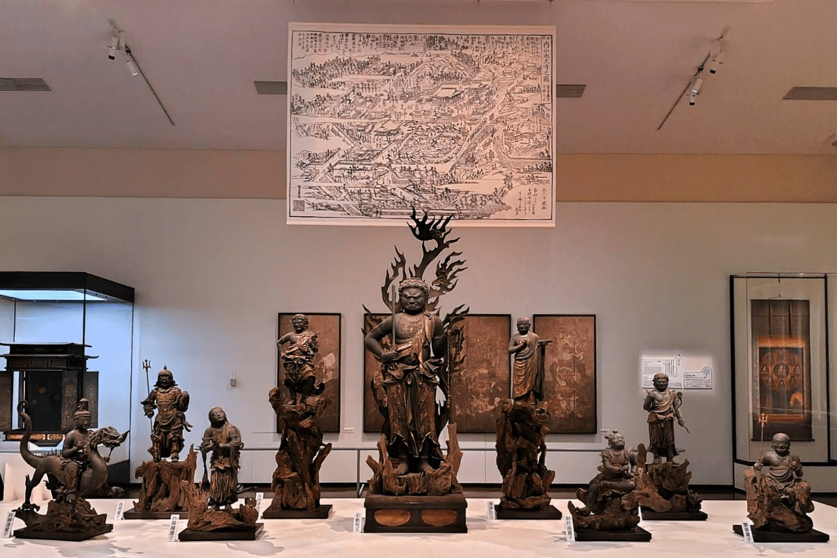 なんとみごとな仏たち！ 国宝・重文もずらり。日米から仏教美術の傑作