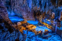 玉泉洞百景（おきなわワールド内）※画像はイメージです（A-Dash Gallery/stock.adobe.com）