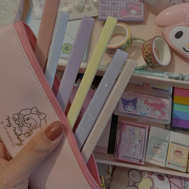 小学生だったころを思い出し、お手紙交換の経験からカラーペンをチョイス／み〜さん（@mi3_______mi3）提供