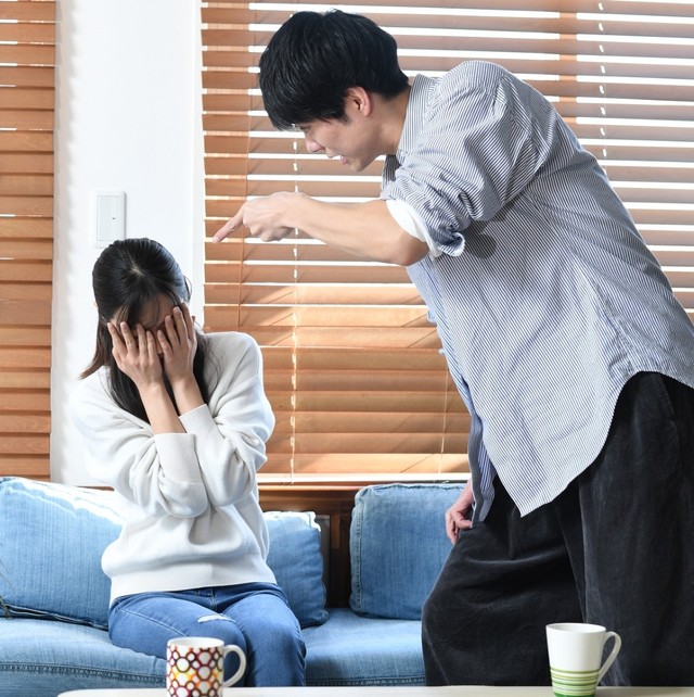 ずっと罵られながら生活するのはもう限界…　※画像はイメージです（こうまる/photoAC）