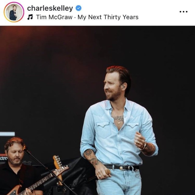 チャールズ・ケリーのインスタグラム＠charleskelleyより