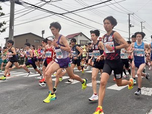 男子は駒大・菅谷希弥選手、女子は拓大・位田明優選手が活躍！かすみがうら10マイル