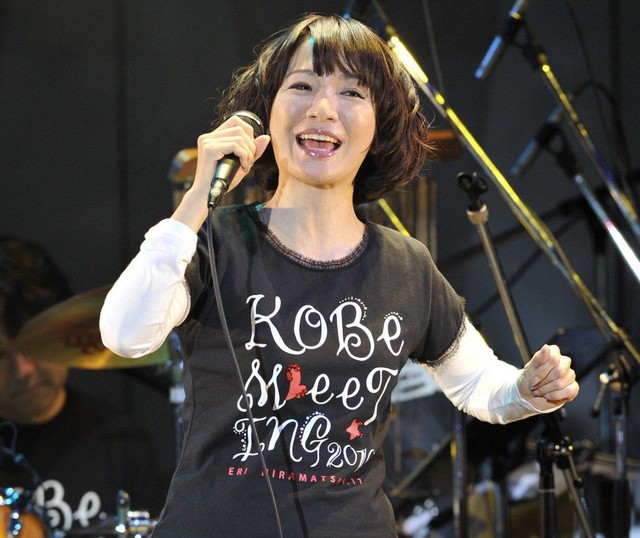 平松愛理＝2010年