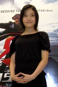「リターナー」に出演した鈴木杏＝2002年
