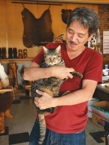 ラスケのかわいさに頬が緩みっぱなしの貝澤さん