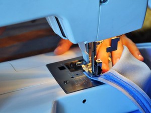 役目を終えた服でウエスを作る。季節が変わる頃の私の密かな楽しみ