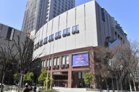 梅田芸術劇場　全景