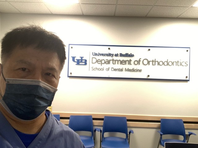 ニューヨーク州立大バッファロー校にて