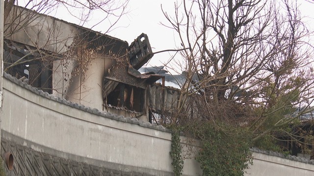 【続報】住宅全焼し１人が遺体で見つかる　この家に住む男性か　香川・三豊市