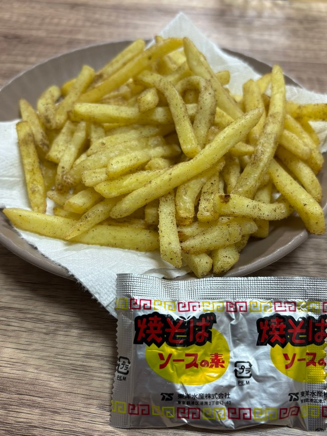 大正解！ポテトに粉をまぶして「ふりふりポテト」(shimuさん提供)