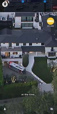銃撃事件の現場となったリアーナの自宅＝ABCニュースのインスタグラム＠abcnewsより