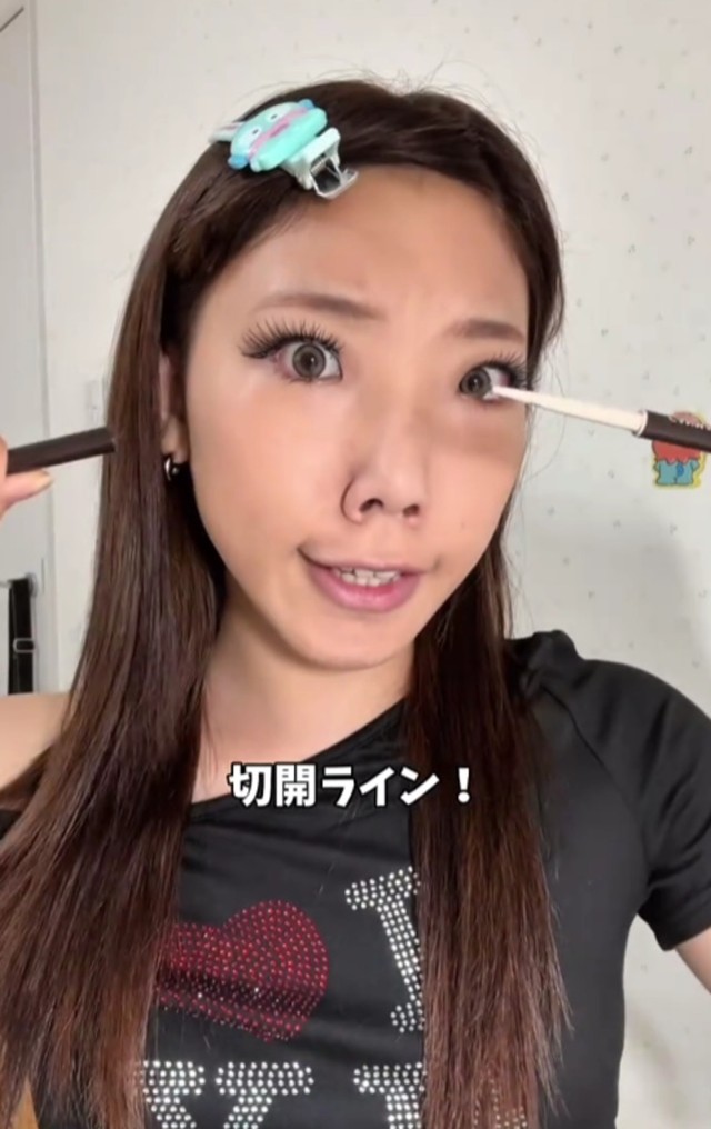 離れ目を自然に解消するため、研究した切開ラインとノーズシャドウ／まりあさん（@maria_desutte）提供