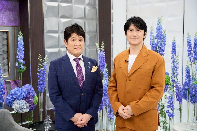 福山雅治、母手縫いのコートを披露 | 朝日新聞デジタルマガジン＆[and]