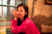 上戸彩さんの写真集『Midday Reverie（ミッドデイ・リヴァリー）』