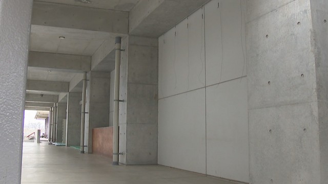 2025年まで合否結果が貼り出されていた壁　高松東高校