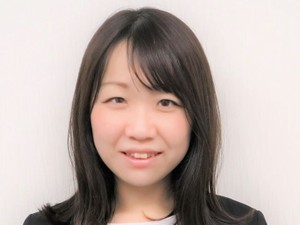 岡井理紗（弁護士）