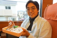 鉄道文化としての“鉄弁”について、その魅力や背景を綴った書籍を世に出した駅弁研究家の望月崇史氏