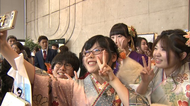 善通寺市で成人式　新成人に聞く！将来の夢は？五輪注目の競技は？　香川