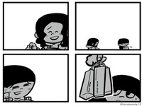 同じキーホルダーを買う2人（吉本ユータヌキさん提供）