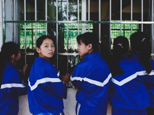 別学に感じる不安や不満は、社会に出ても起こる問題とよく似ている