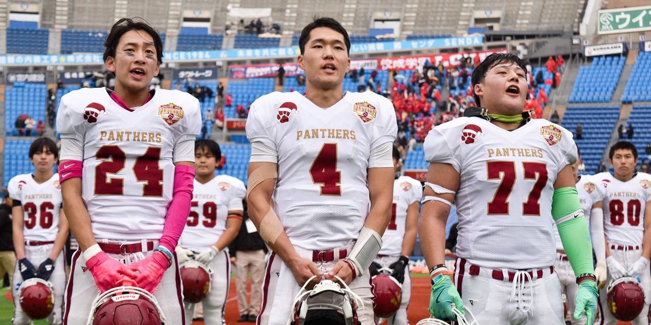 4度目の日本一になった立命館宇治高校アメフト部には、先生のようなキャプテンがいた
