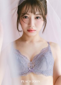 浅原凜さんが登場した「PEACH JOHN」夏の新作ランジェリーのビジュアル