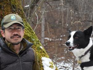 日本でここだけ　軽井沢でクマ対策犬「ベアドッグ」タマを訓練