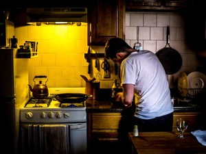 手順のすべてに込められた優しさ。父が作るゴーヤチャンプルは特別だ