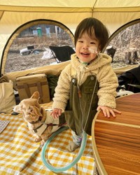 愛犬とキャンプに行った＝00hamupi00さん提供
