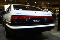 水素エンジンの86、新車のようにきれいにレストアされてます