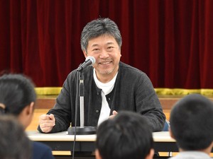 是枝監督が釜山日本人学校で見せた子どもたちへのまなざし
