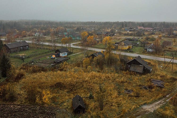 **EMBARGO: No electronic distribution, Web posting or street sales before Saturday 3:01 a.m. ET Oct. 24, 2020. No exceptions for any reasons. EMBARGO set by source.** The tiny village of Povalikhino, Russia, some 300 miles northeast of Moscow, Oct. 15, 2020. The mayoral election of Marina Udgodskaya, a cleaning lady at city hall who had been asked to run in order to help create the illusion of democratic choice, has precipitated a national media frenzy. (Emile Ducke/The New York Times)