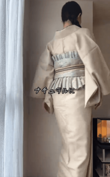 きれいに着付けされた後ろ姿／shinobuさん（@shinobukimono）提供