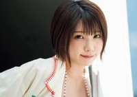 「週刊少年マガジン」（講談社）2025年9月3日発売号に登場したえなこ＝撮影／藤本和典、スタイリング／melon、ヘアメイク／升田みづき、デザイン／松本麻実（GROSVENOR design.）