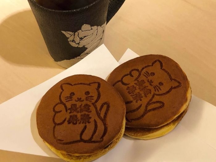 宝来屋本店　（どら焼き）