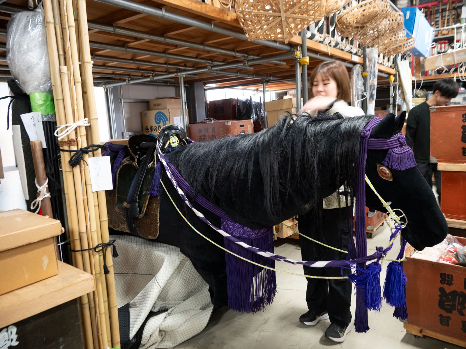 小道具 〜すべての物に意味があり、歌舞伎の世界を形作る〜 | 朝日新聞