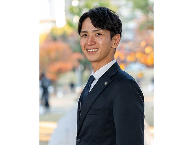 191793 アルバート司法書士事務所2 会議中