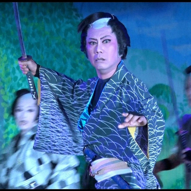 大衆演劇に挑戦する藤井隆＝「新婚さんいらっしゃい！」ⓒABCテレビ