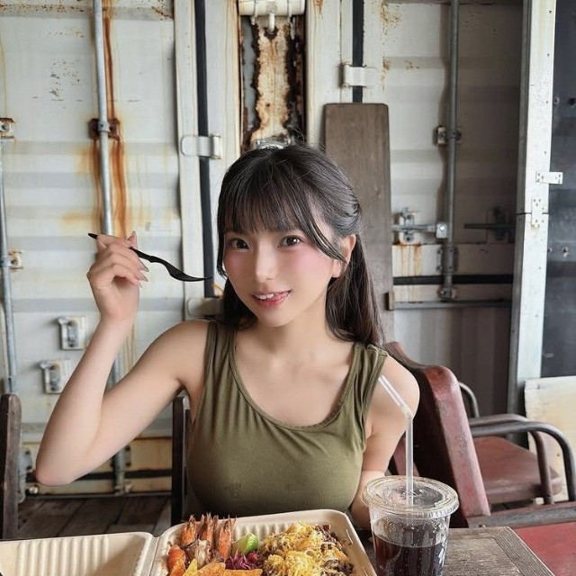 姫野ひなのインスタグラム＠pi._.yより