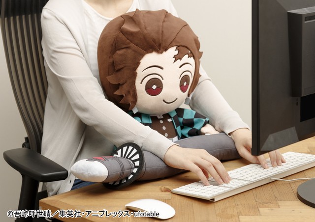 炭治郎と一緒に在宅ワークも全集中！（提供画像）